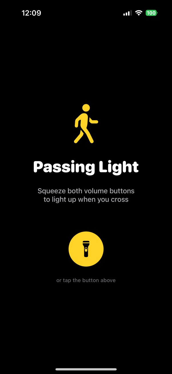 Passing Light app — squeeze both volume buttons to light up when you cross